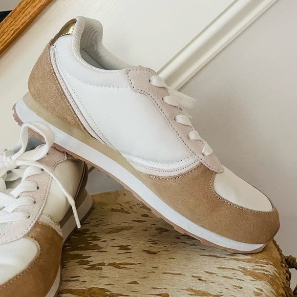 J.CREW Leather City Athletic Lace Up Sneakers Tennis Shoes Tan Taupe Ivory 8.5 - Picture 3 of 15